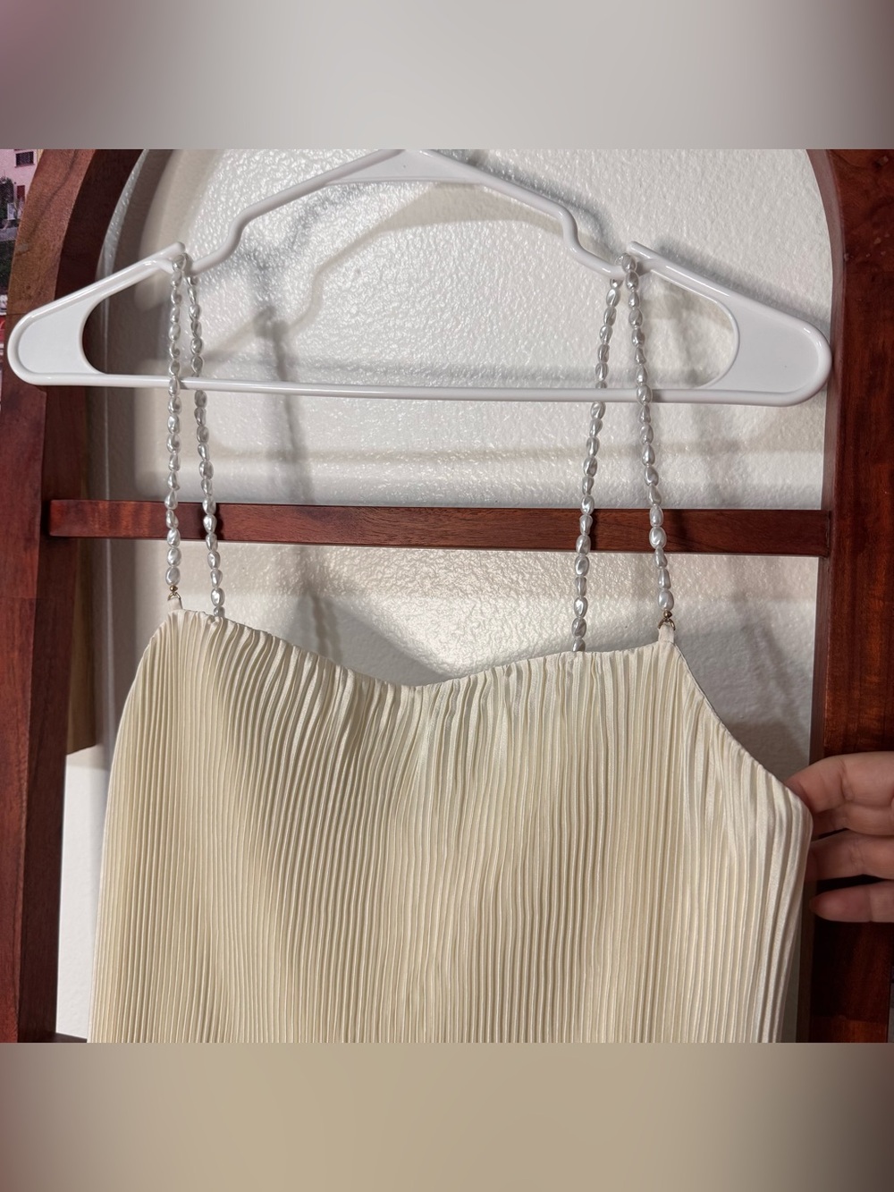 Abercrombie Giselle Faux Pearl Pleated Release Mini Dress Ivory Satin - Picture 6 of 9